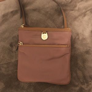 MICHAEL KORS- Kelsey Crossbody (Burgandy)
